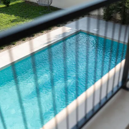 Villa B-bunica Retreat Malo Polje
