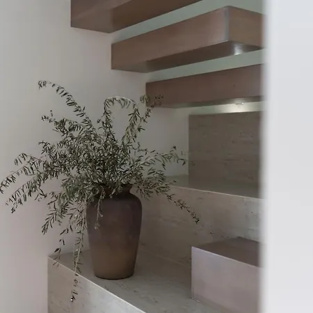 B-bunica Retreat Villa