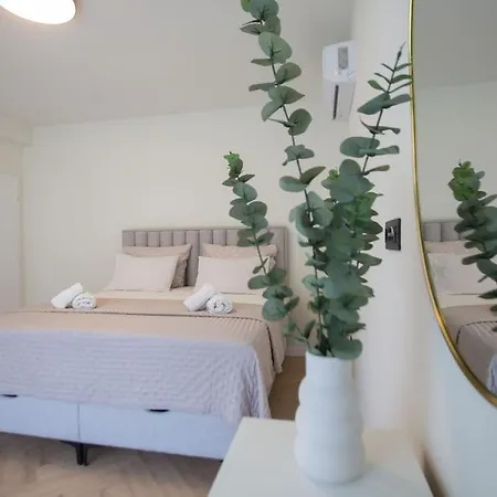 Villa B-bunica Retreat