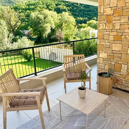B-bunica Retreat *
